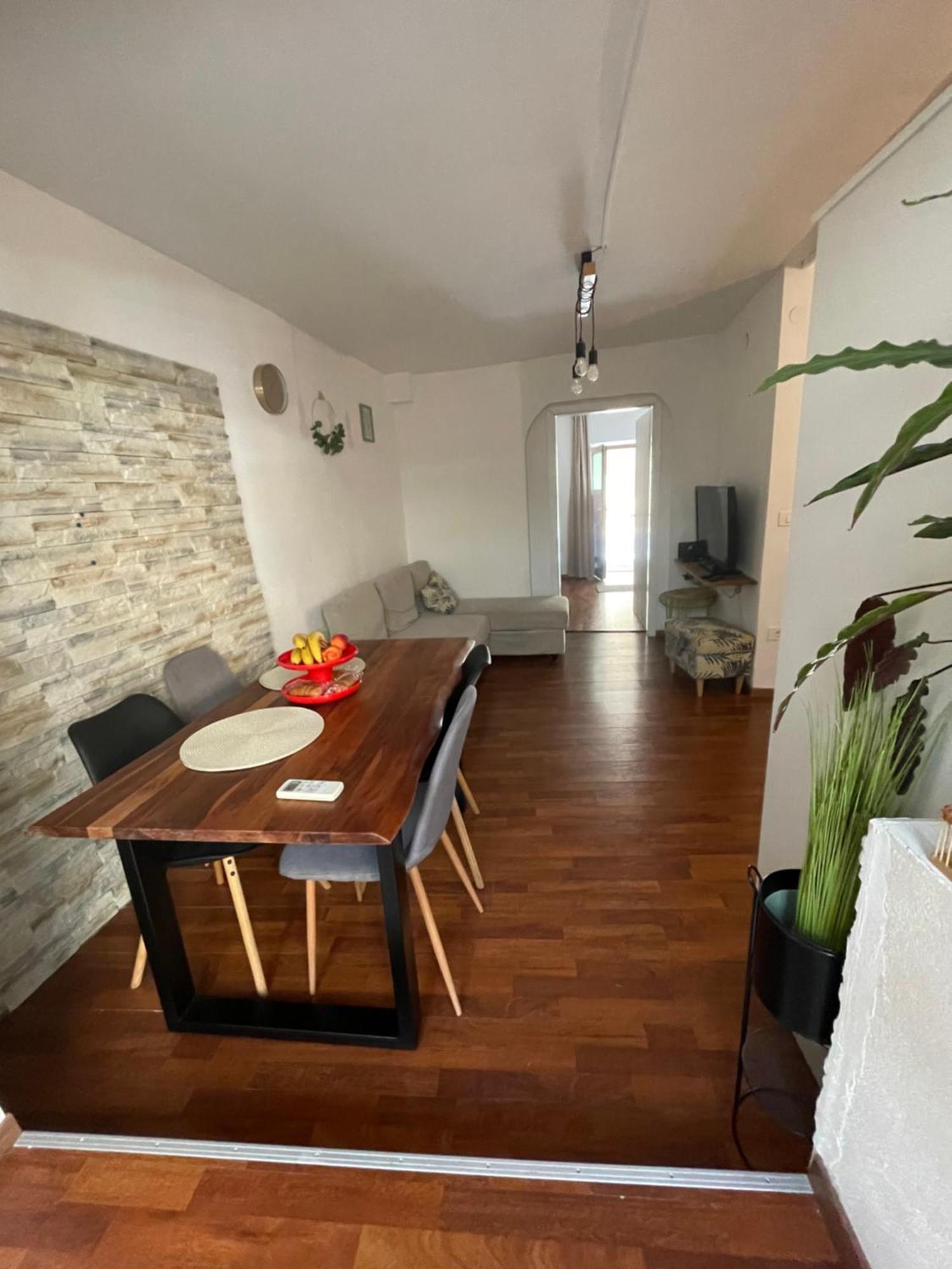 Apartma Ella Koper Dış mekan fotoğraf